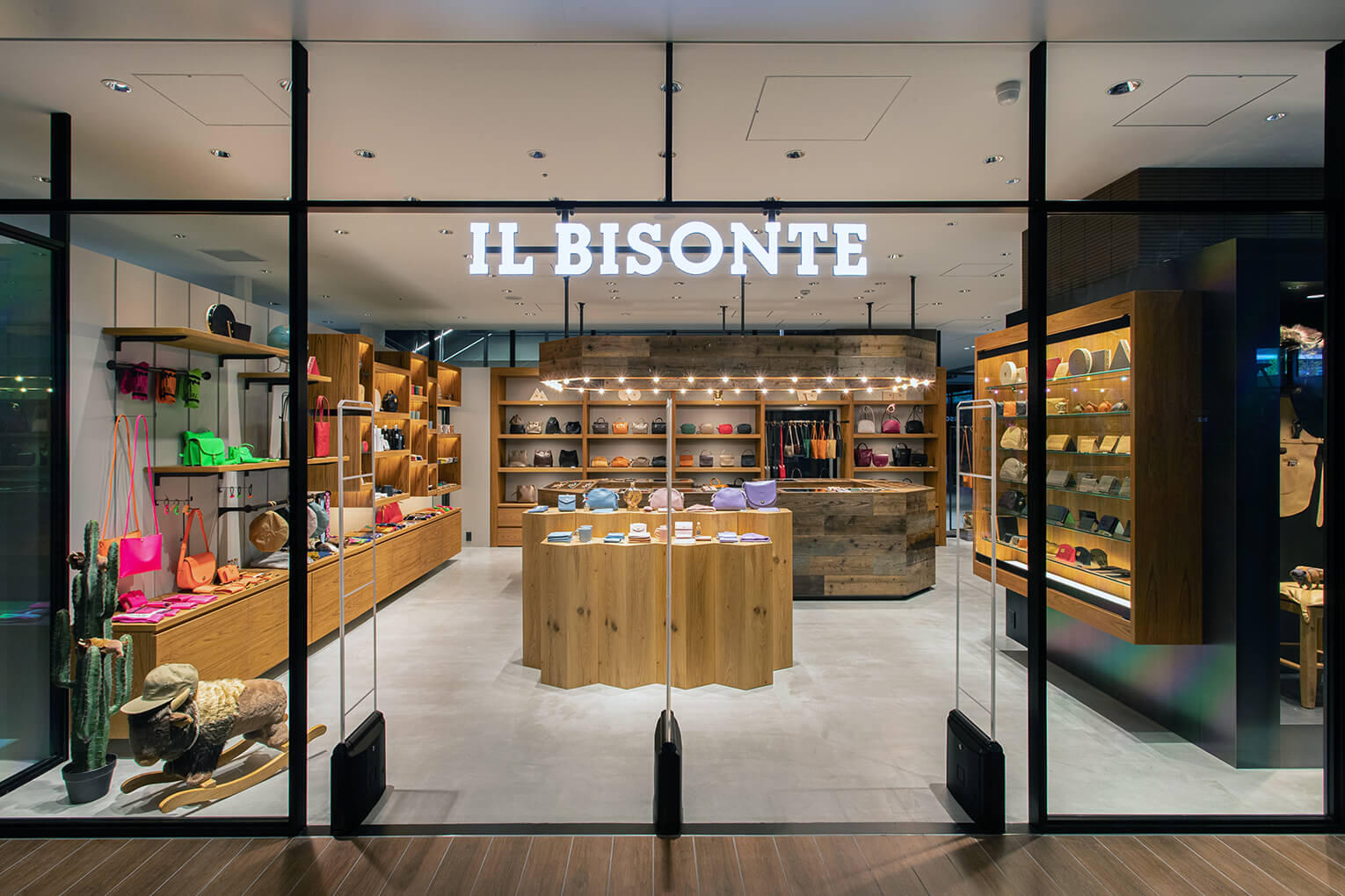IL BISONTE アミュプラザ熊本店