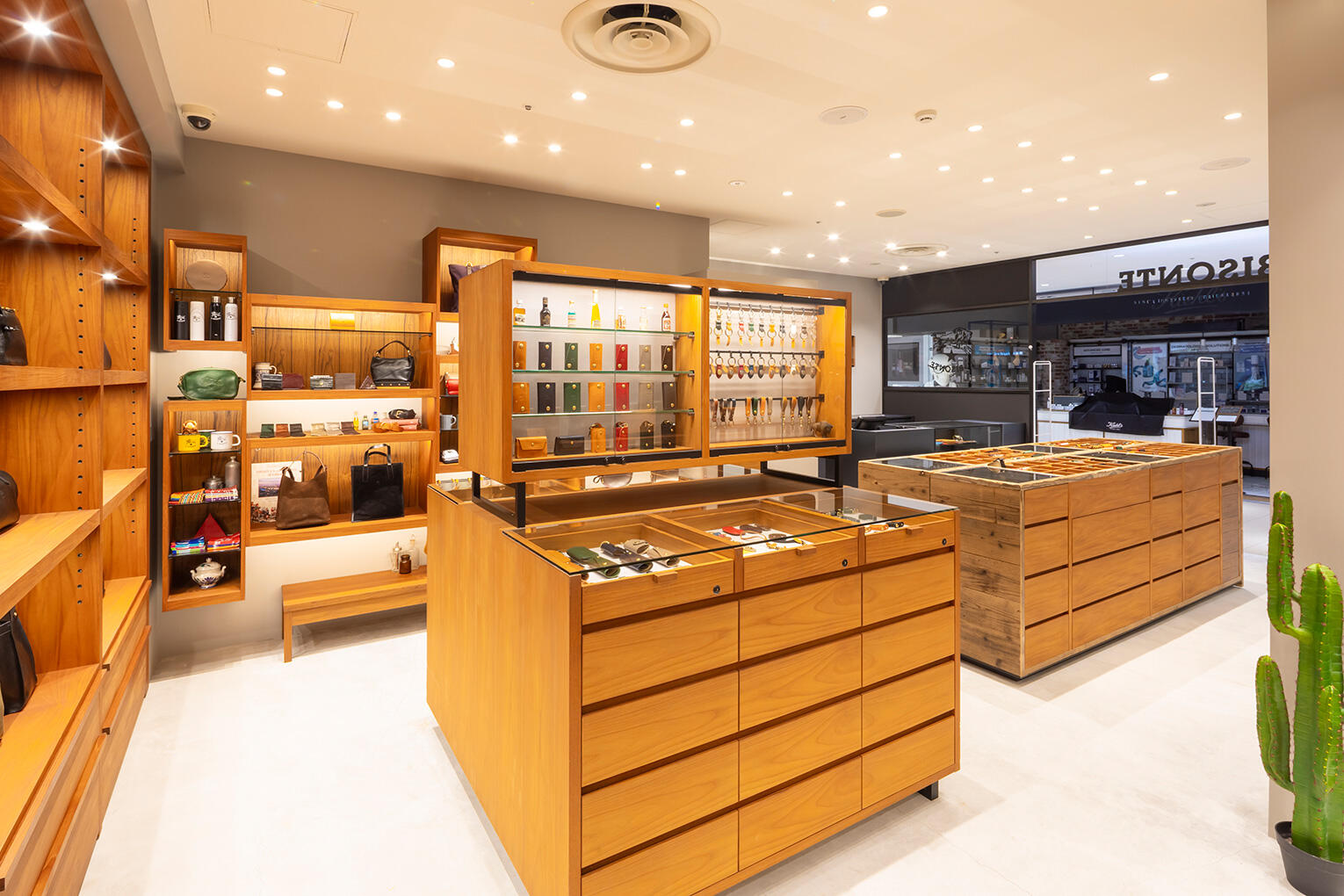 IL BISONTE 北千住店