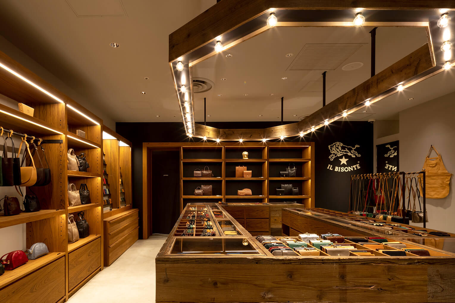 IL BISONTE エスパル仙台店