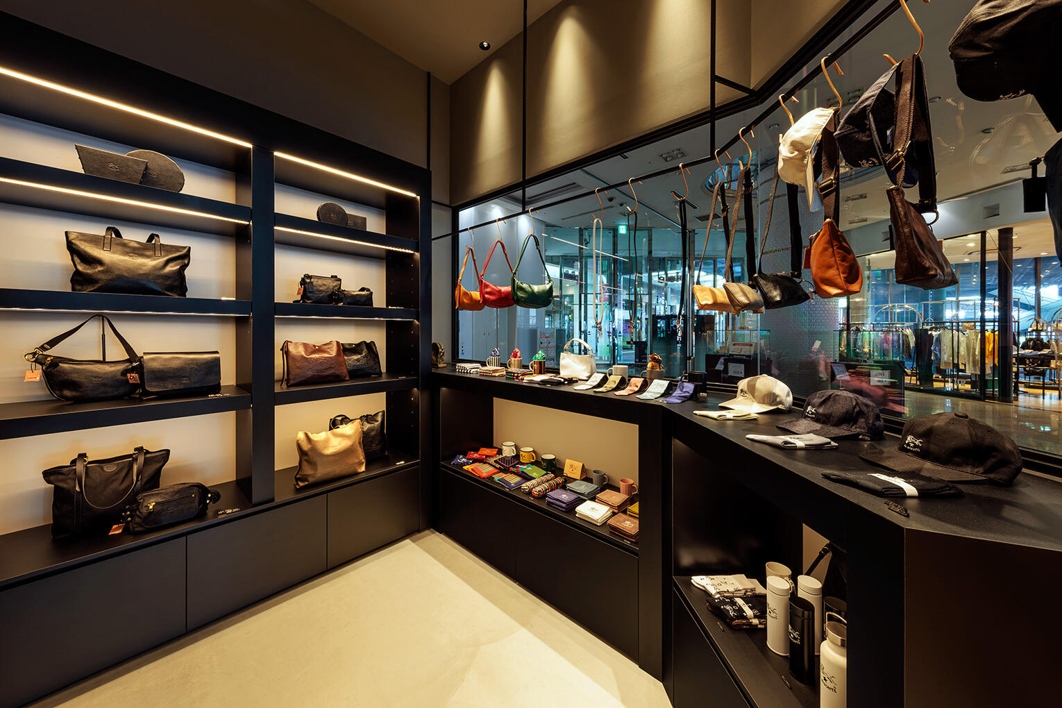 IL BISONTE 姫路店