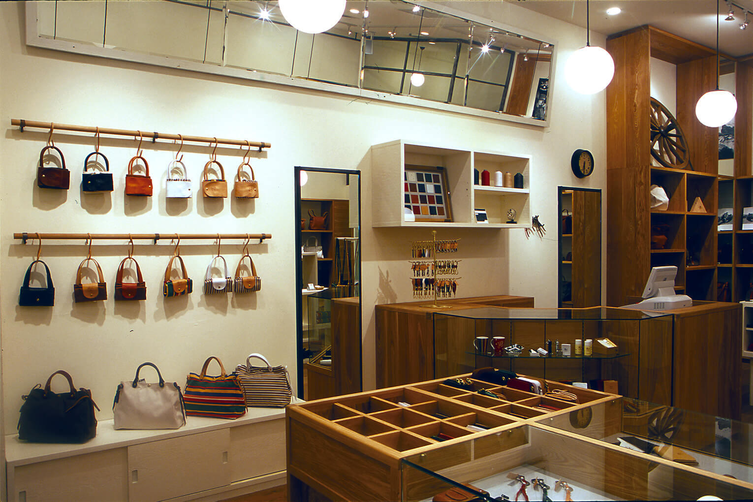 IL BISONTE 名古屋店