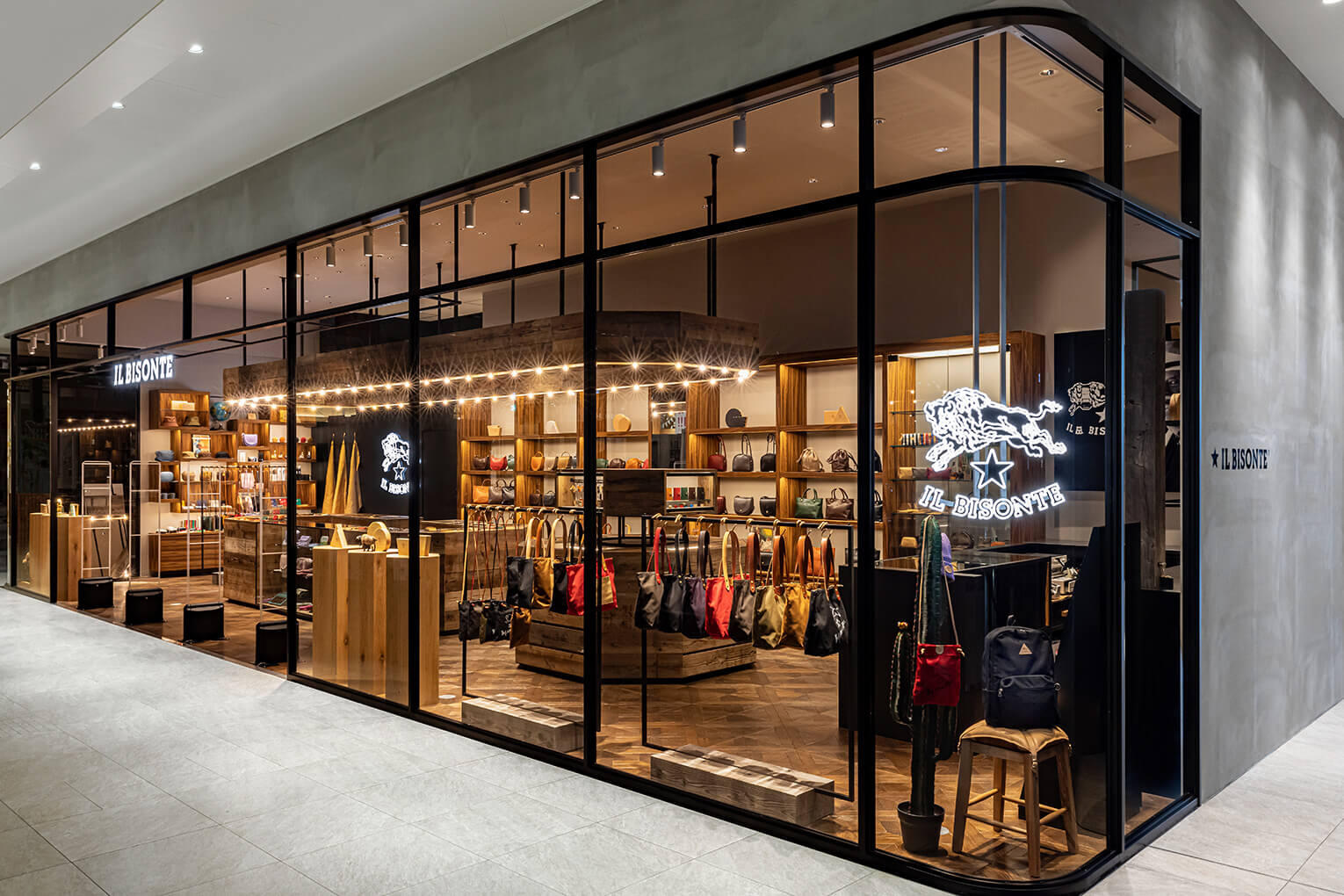 IL BISONTE 名古屋ゲートタワーモール店