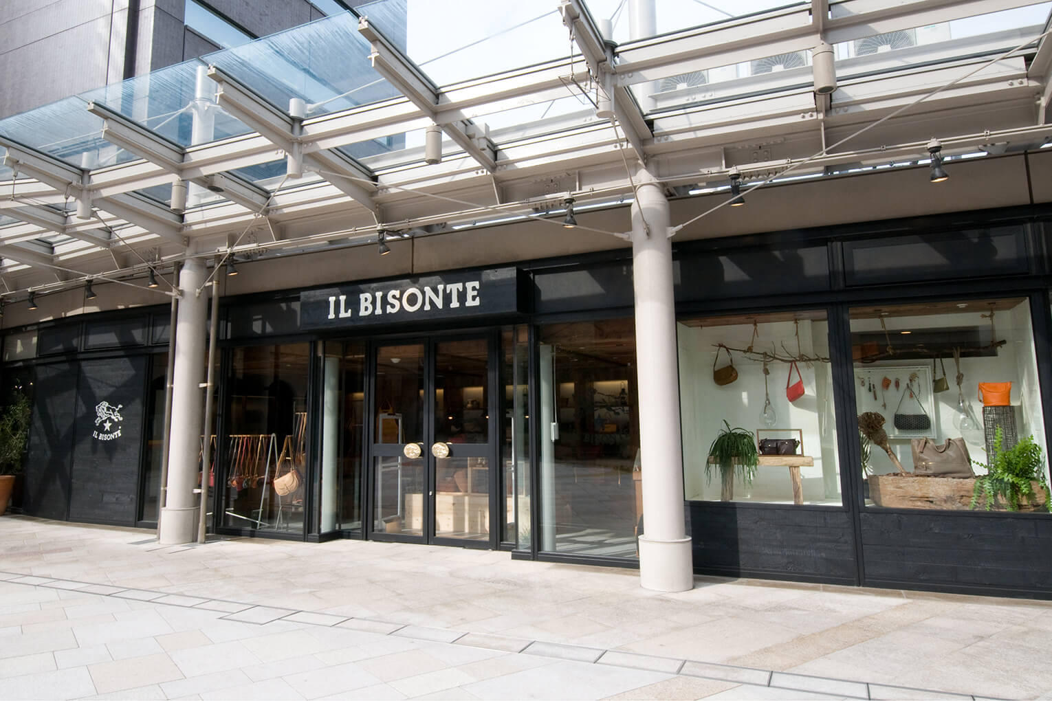 IL BISONTE 難波店