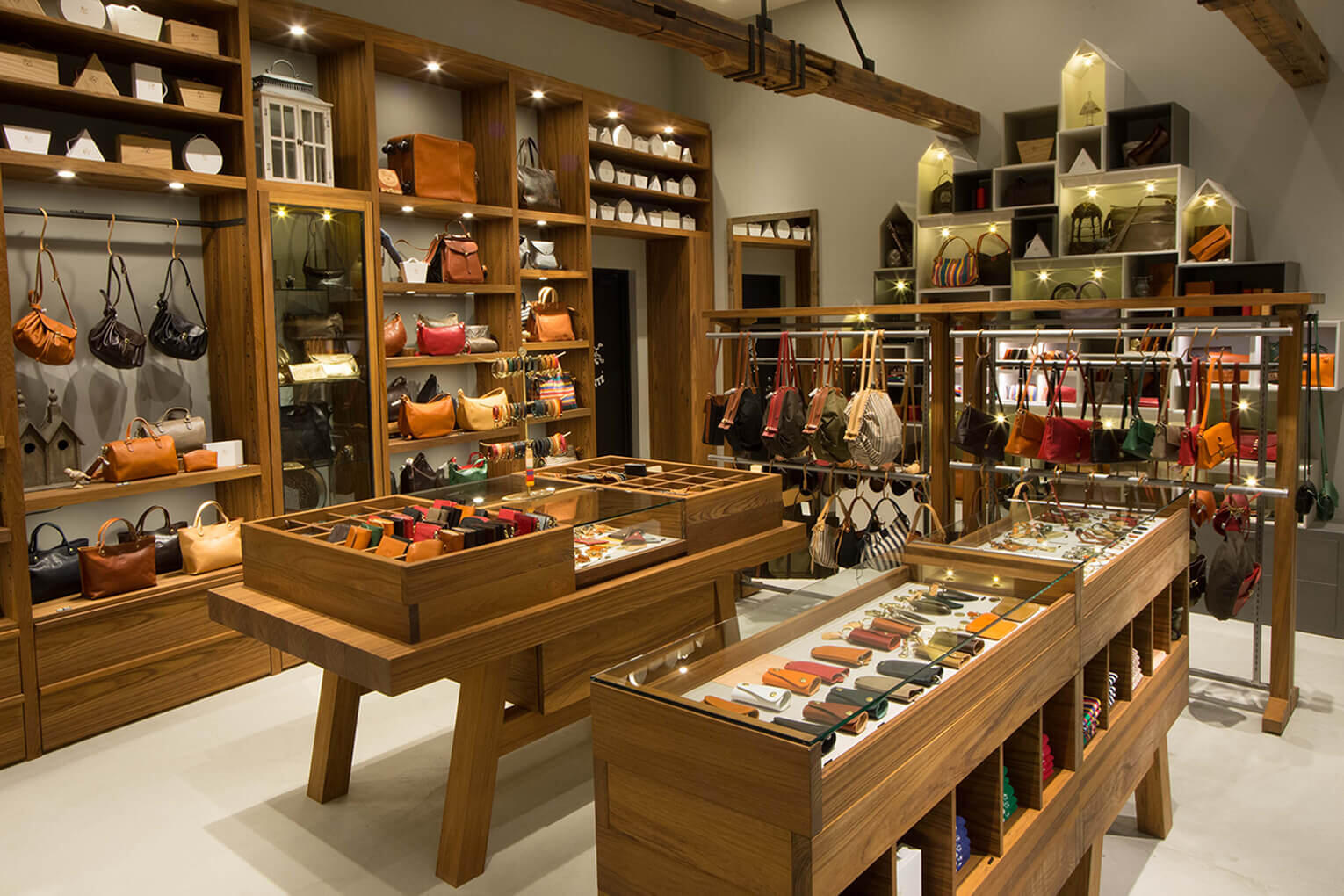 IL BISONTE 西宮店