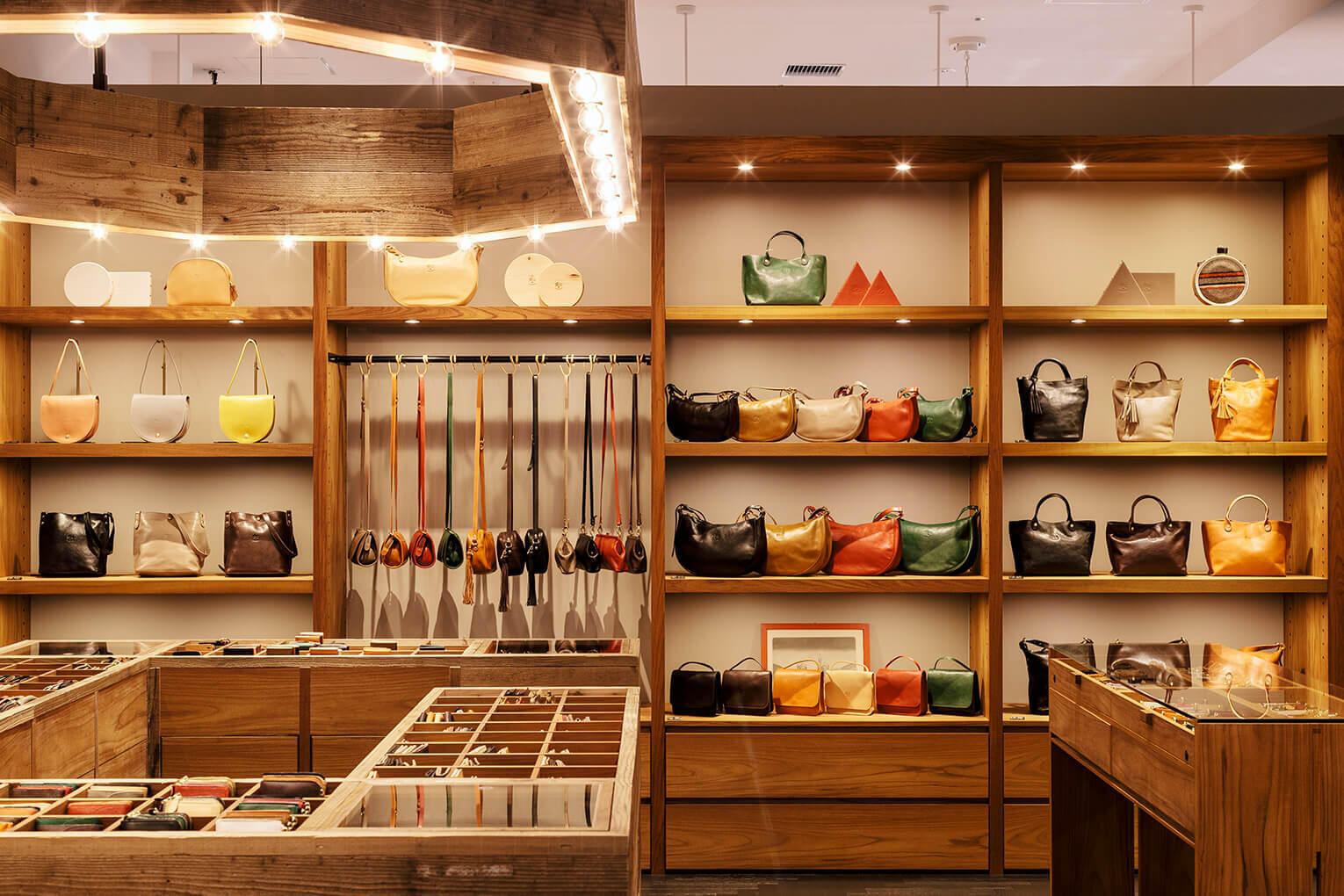 IL BISONTE 岡山店