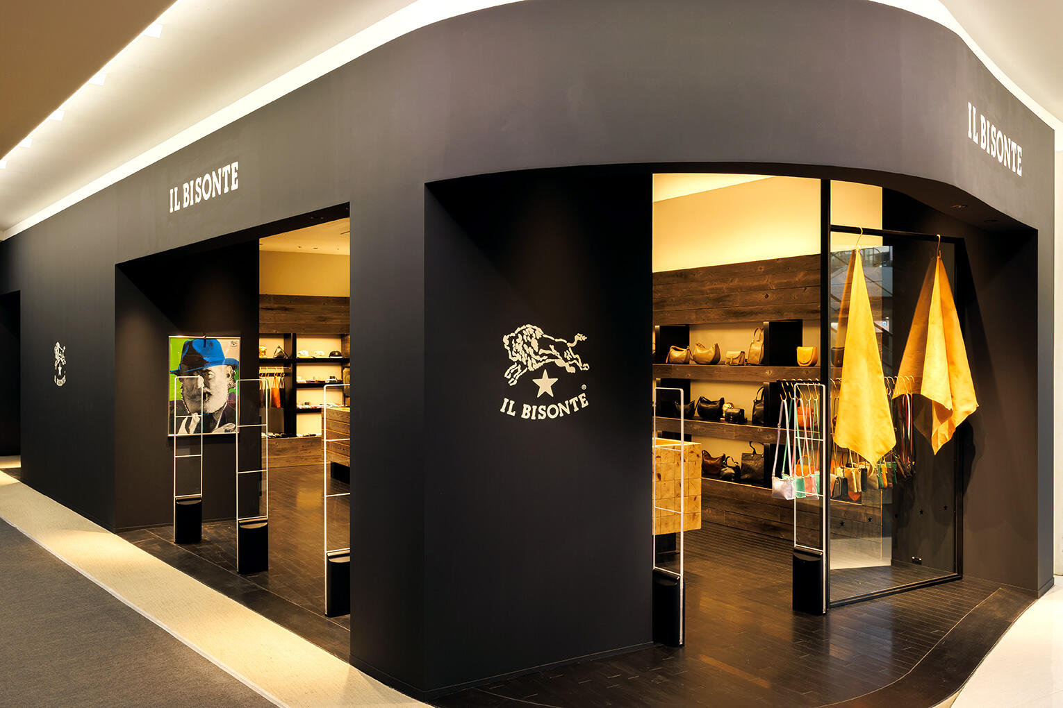IL BISONTE 大阪EXPOCITY店