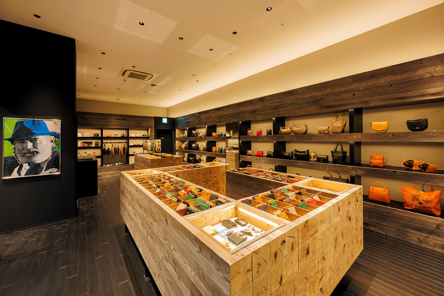 IL BISONTE 大阪EXPOCITY店