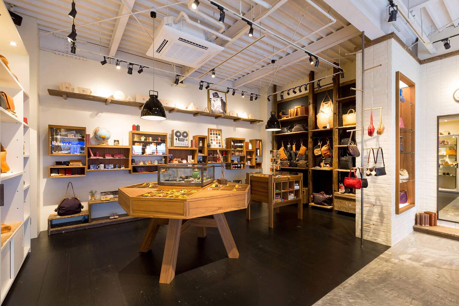 IL BISONTE 佐世保店