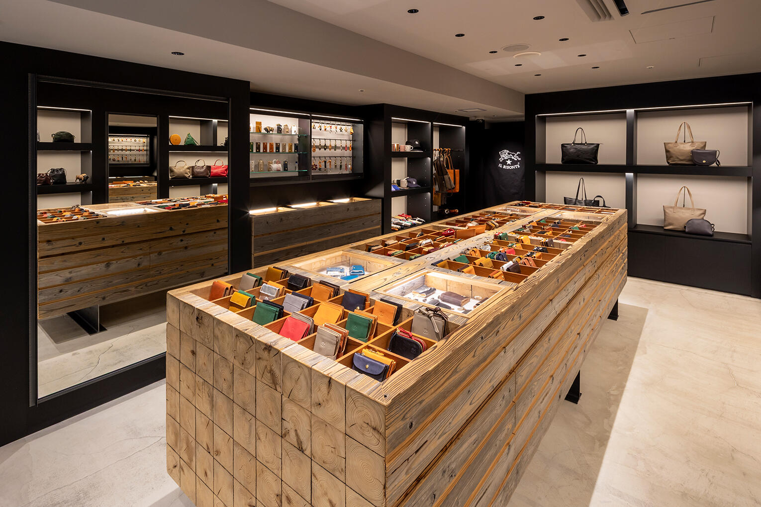 IL BISONTE 新宿店